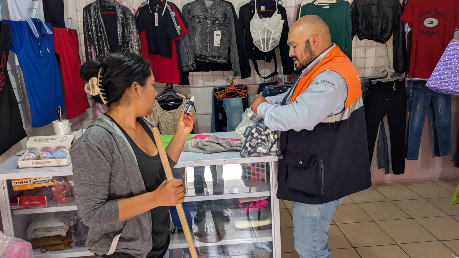 Coeprist despliega brigada sanitaria en Tequexquitla tras lluvias que provocaron inundaciones